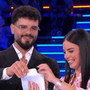 Affari Tuoi, primo gender reveal durante la puntata: Ylenia aspetta un maschietto Affari Tuoi, primo gender reveal durante la puntata: Ylenia aspetta un maschietto