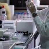 Un sensore può individuare Parkinson? Il segreto sono le lacrime Un sensore può individuare Parkinson? Il segreto sono le lacrime