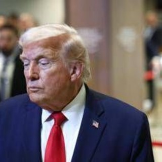 Trump attacca il New York Times: "Sondaggi falsi contro di me, dovrebbero essere considerati reati" Trump attacca il New York Times: "Sondaggi falsi contro di me, dovrebbero essere considerati reati"