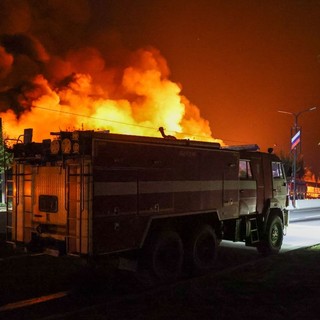 Ucraina, due morti nell’attacco alla raffineria russa a Krasnodar