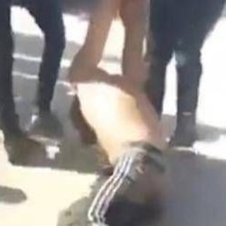Gaza, Israele diffonde nuovo video di violenze di Hamas contro i civili palestinesi Gaza, Israele diffonde nuovo video di violenze di Hamas contro i civili palestinesi