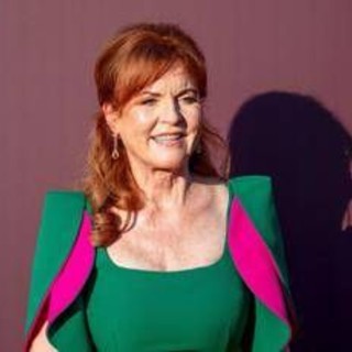 Un libro di Sarah Ferguson? Buckingham Palace trema già e Carlo è pronto a querelare