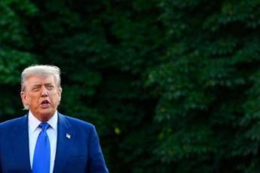 Dazi, Trump: &quot;Firmato estensione tregua con Cina per altri 90 giorni&quot;