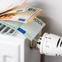 Bollette salate? Ecco come risparmiare sul riscaldamento in 10 mosse