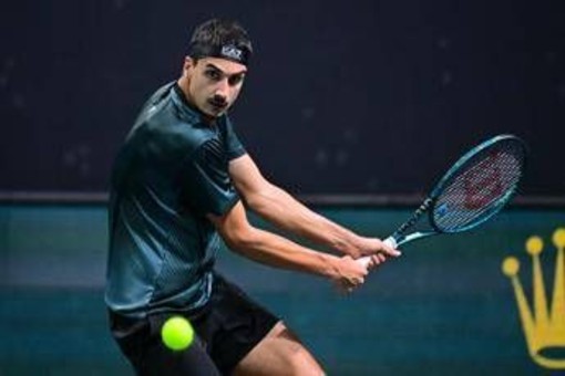 Parigi, Sonego ko agli ottavi con Medvedev Parigi, Sonego ko agli ottavi con Medvedev