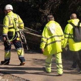 Spagna, nuovo incidente ferroviario vicino a Barcellona: almeno 15 feriti Spagna, nuovo incidente ferroviario vicino a Barcellona: almeno 15 feriti