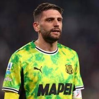 Rissa in Genoa-Sassuolo, Berardi ed Ellertsson espulsi: cos'è successo