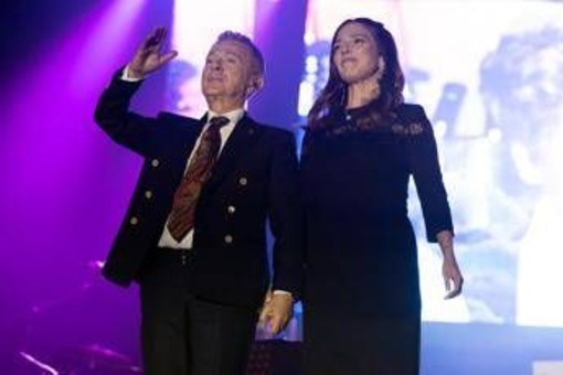 Pupo, la figlia Clara lo 'tradisce' a La volta buona: &quot;Mio cantante preferito? Gigi D'Alessio&quot;