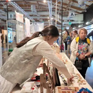 La città cinese di Jingdezhen porta le sue ceramiche alla Mida di Firenze