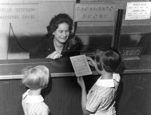 Porto sicuro e player del miracolo economico, 150 anni del risparmio postale Porto sicuro e player del miracolo economico, 150 anni del risparmio postale